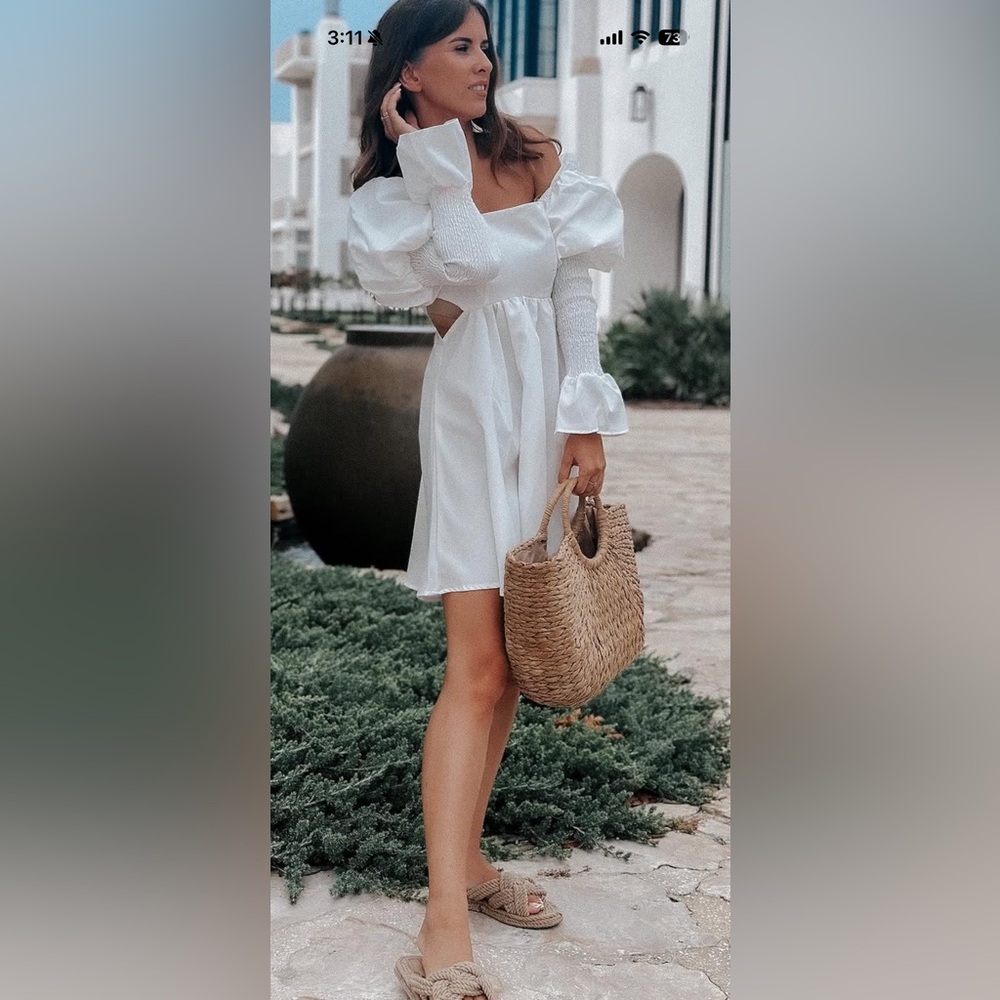 White Smocked Sleeve Mini Dress with Straw Tote